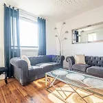 Kaskada Parking & Balcony By Axel