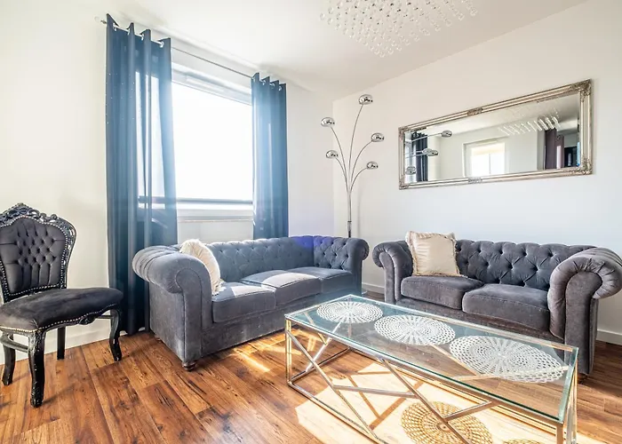 Kaskada Parking & Balcony By Axel