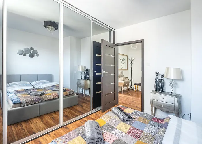 Kaskada Parking & Balcony By Axel דירה *