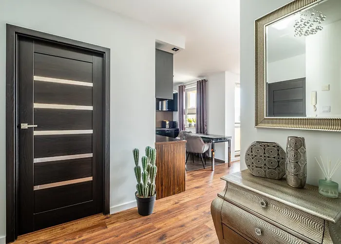 Kaskada Parking & Balcony By Axel * גדינייה