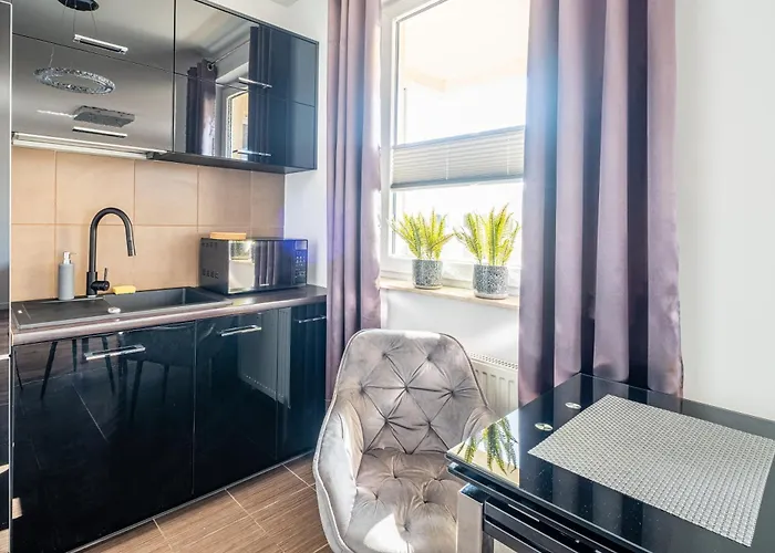 Kaskada Parking & Balcony By Axel